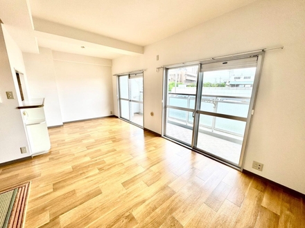 ���Ã}���V���� �a��s�������T����